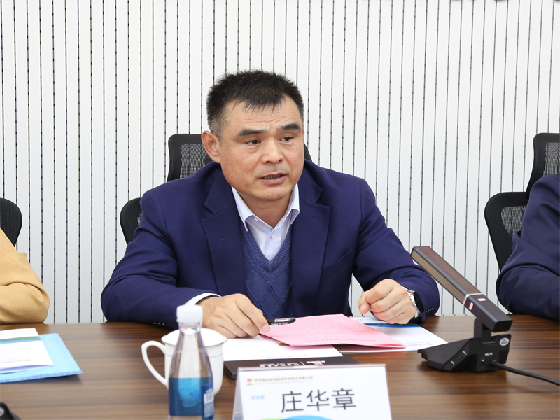 健康義診進(jìn)企業(yè)  暖心服務(wù)有“醫(yī)”靠02.png